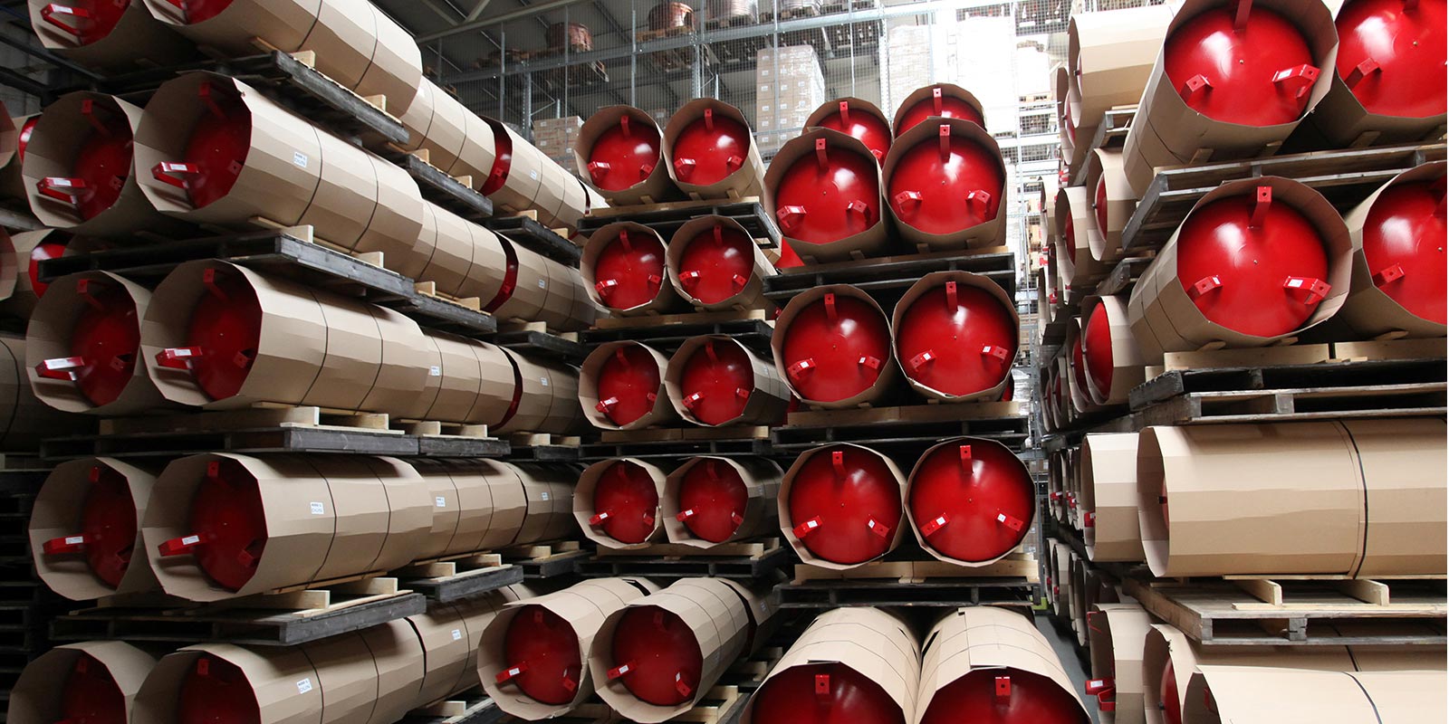 System Components: expansion vessels, automats, air- and dirtseparators